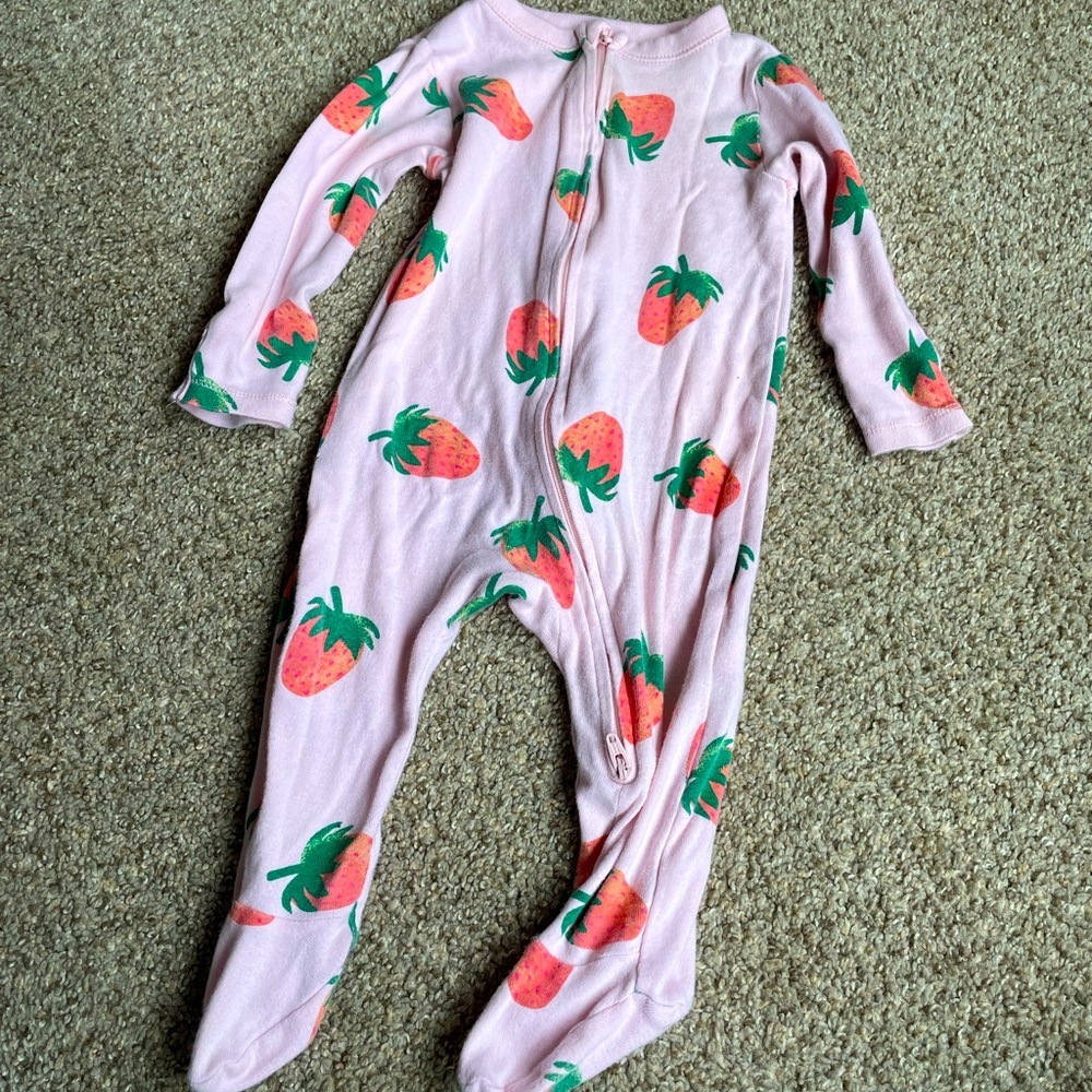 Strawberry Sleeper